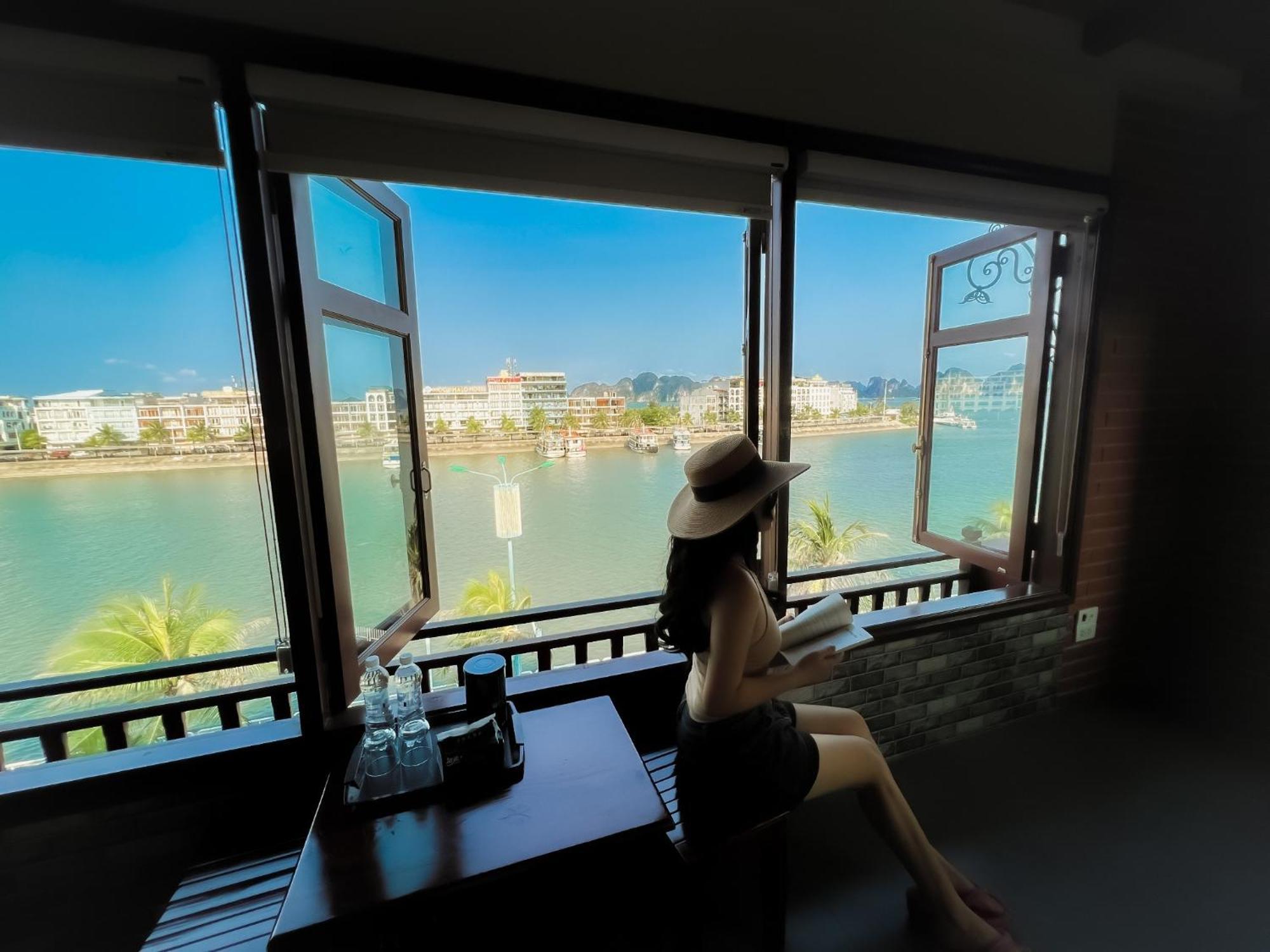 Canh Buom Homestay - Tuan Chau Ha Long Exterior foto